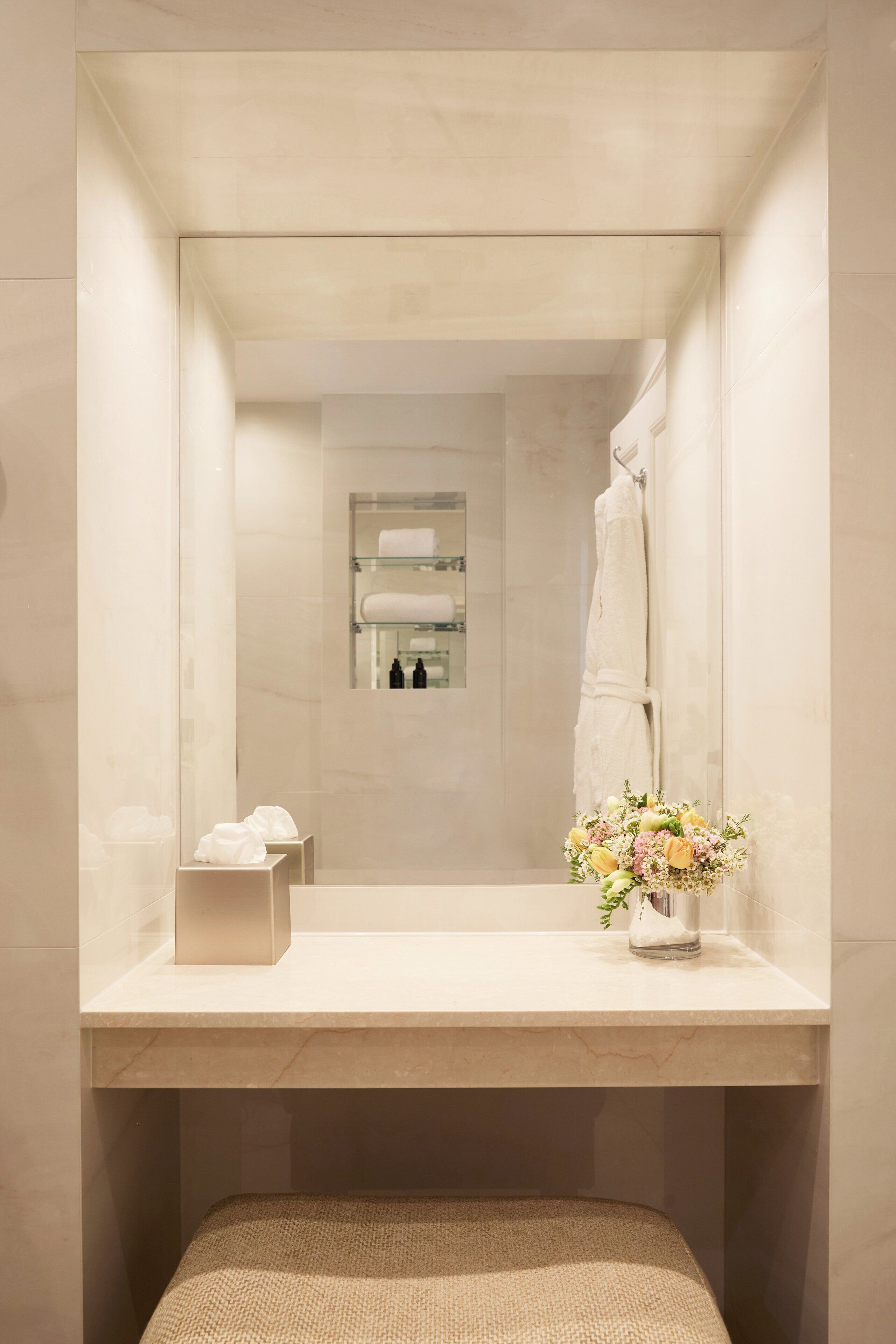 Foto - Egerton House