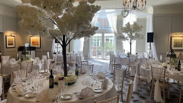 Banquet hall