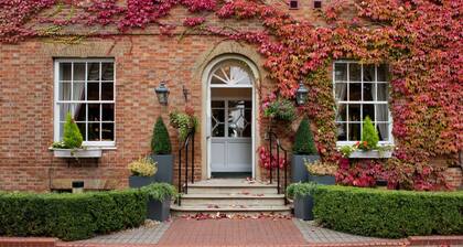 Holiday Inn Milton Keynes - East M1, Jct. 14 by IHG