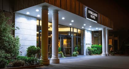 Everglades Hotel