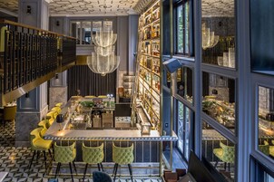 3 bars/lounges, poolside bar