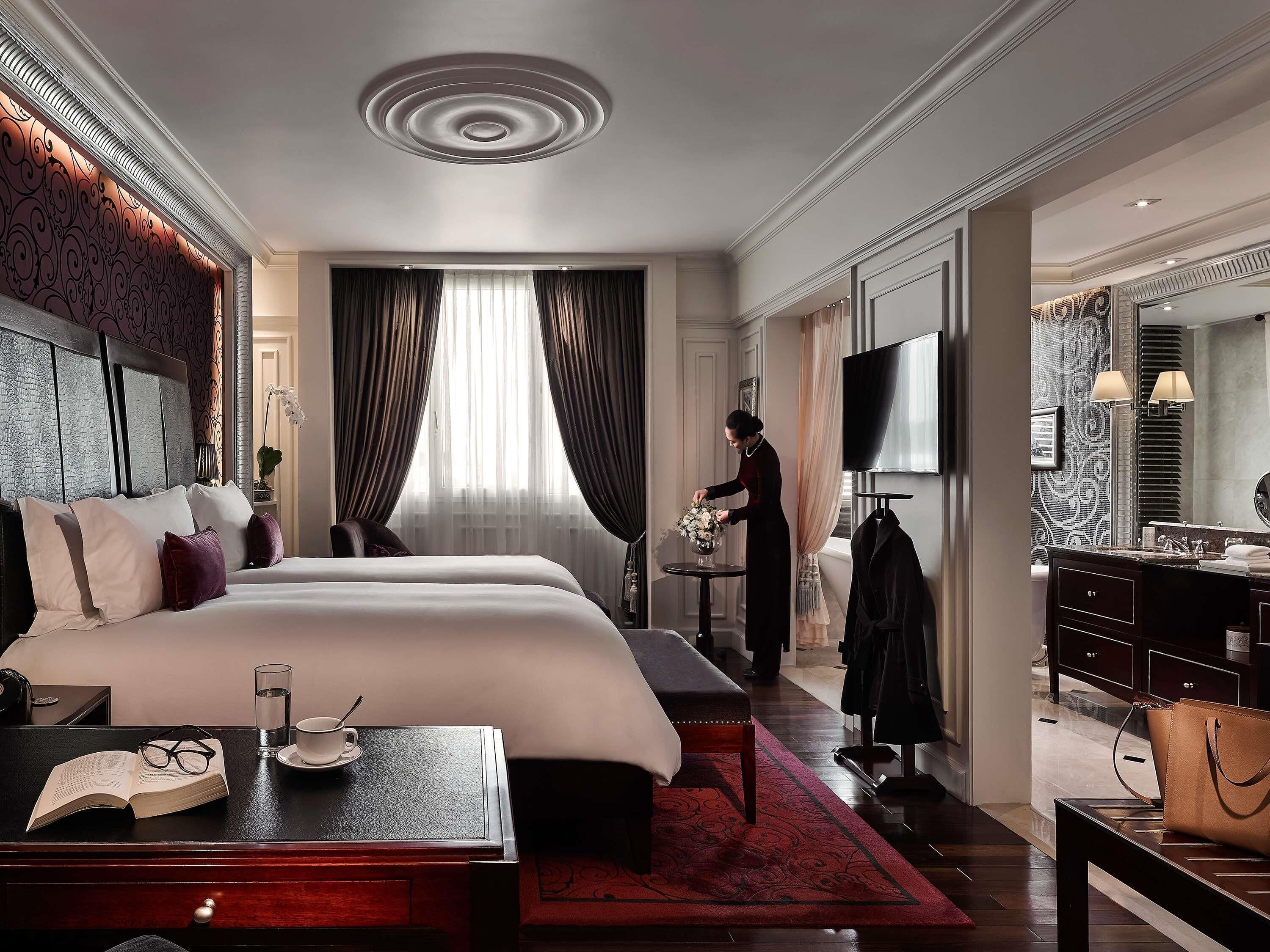 Opera Wing, Grand Premium Room with Club Privileges and Benefits, Twin Beds
