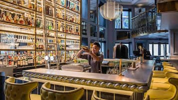 3 restauranter, der serverer morgenmad, frokost, aftensmad og brunch