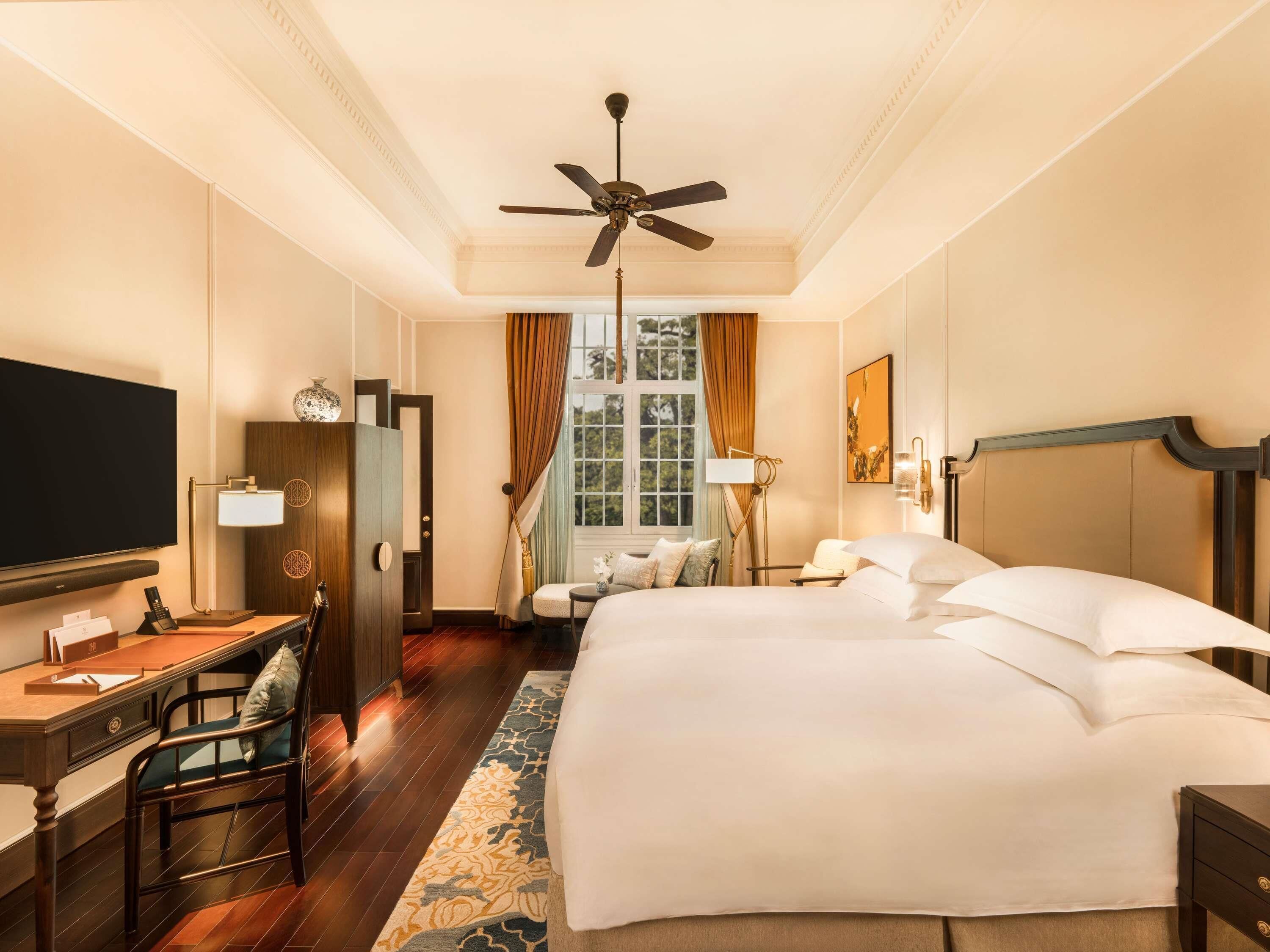Heritage Wing, Grand Luxury Room with Metropole Privileges and Benefits, Twin Beds | 고급 침구, 오리/거위털 이불, 필로우탑 침대, 미니바