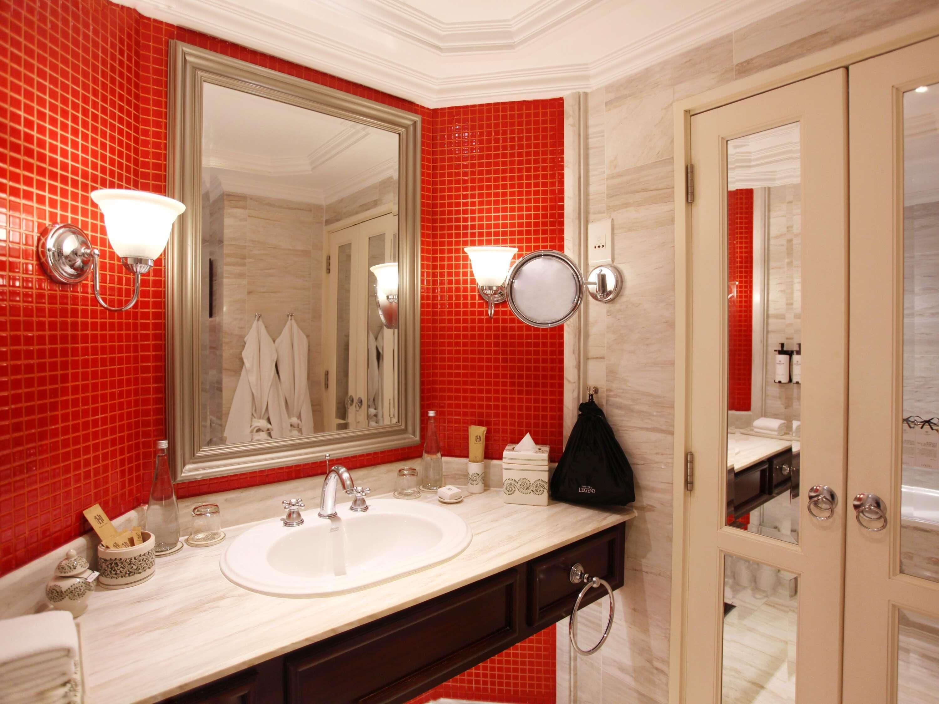 Premium bedding, down comforters, pillowtop beds, minibar