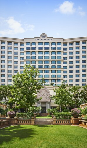 Front of property - The Great Duke Phnom Penh (Phnom Penh)