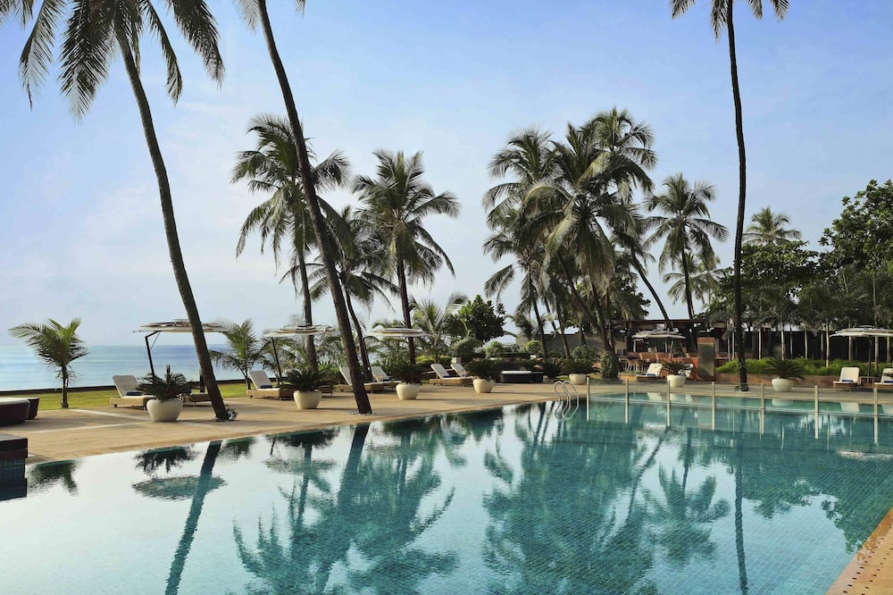Novotel Mumbai Juhu Beach Hotel