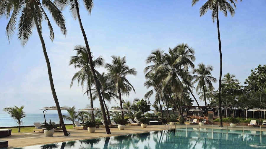 Novotel Mumbai Juhu Beach Hotel