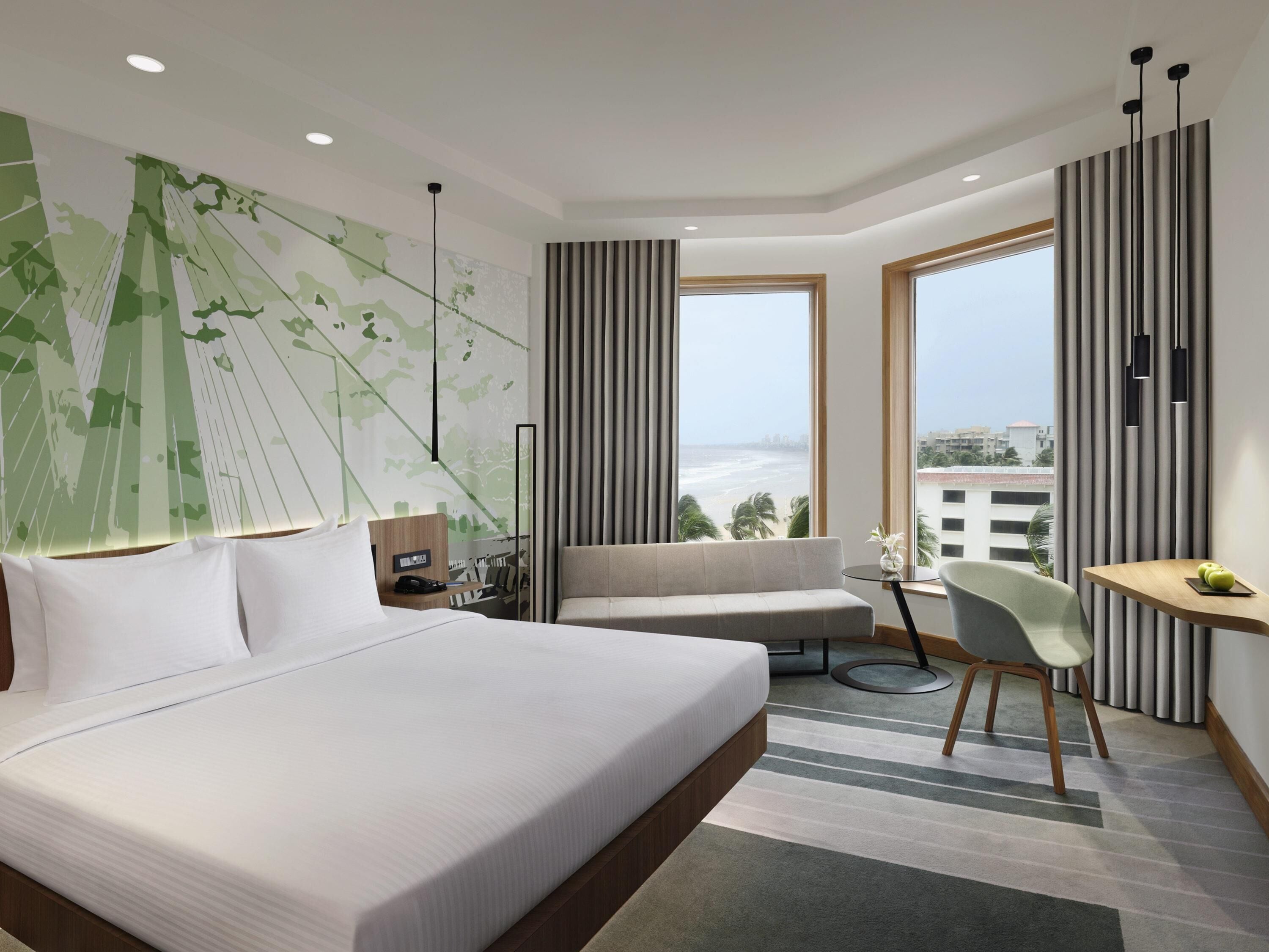 Premier Room, 1 King Bed, Ocean View (High Floor) | Premium bedding, minibar, in-room safe, iron/ironing board