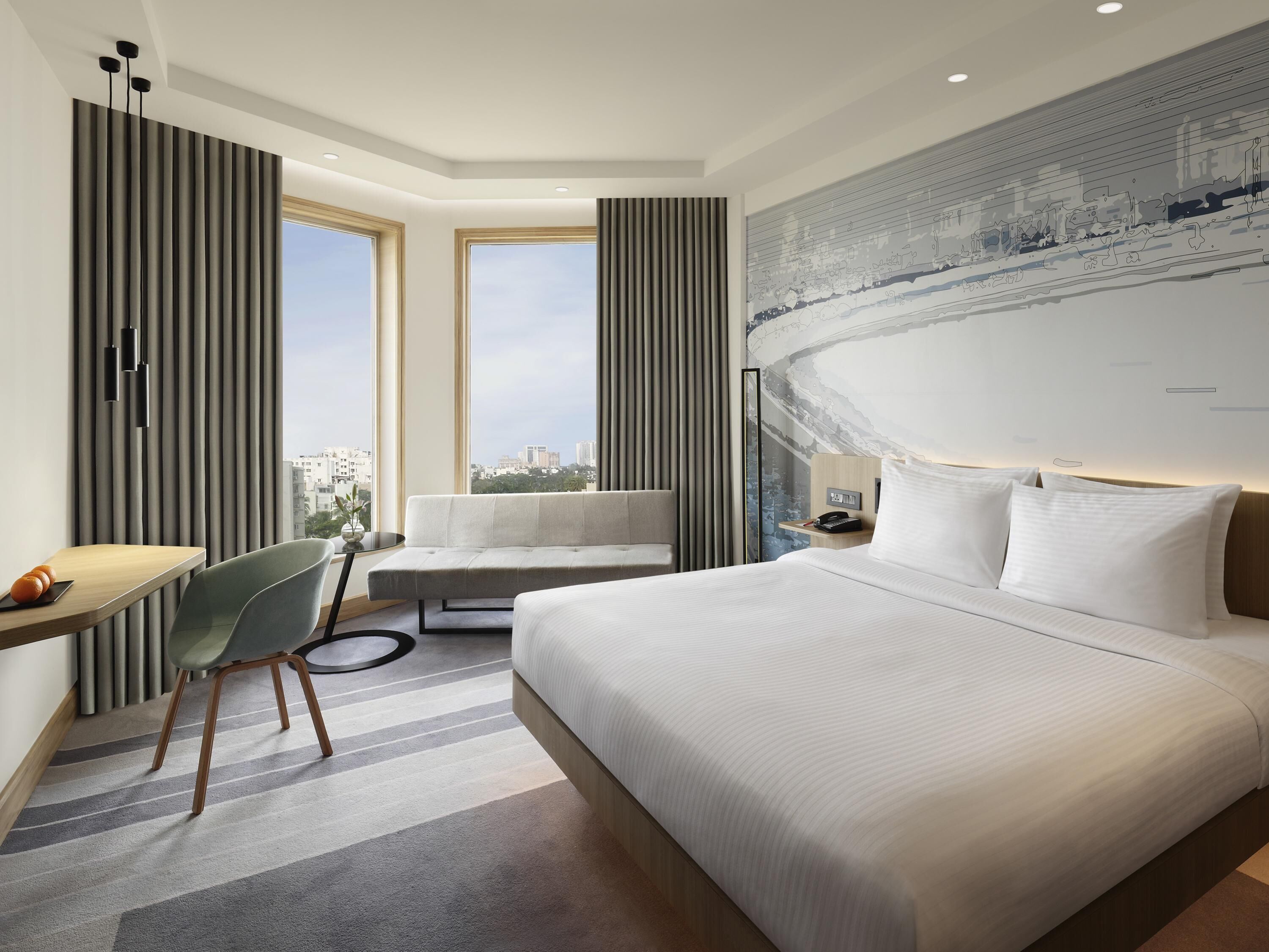 Habitación superior, 1 cama King size, vista a la ciudad | Ropa de cama de alta calidad y minibar 