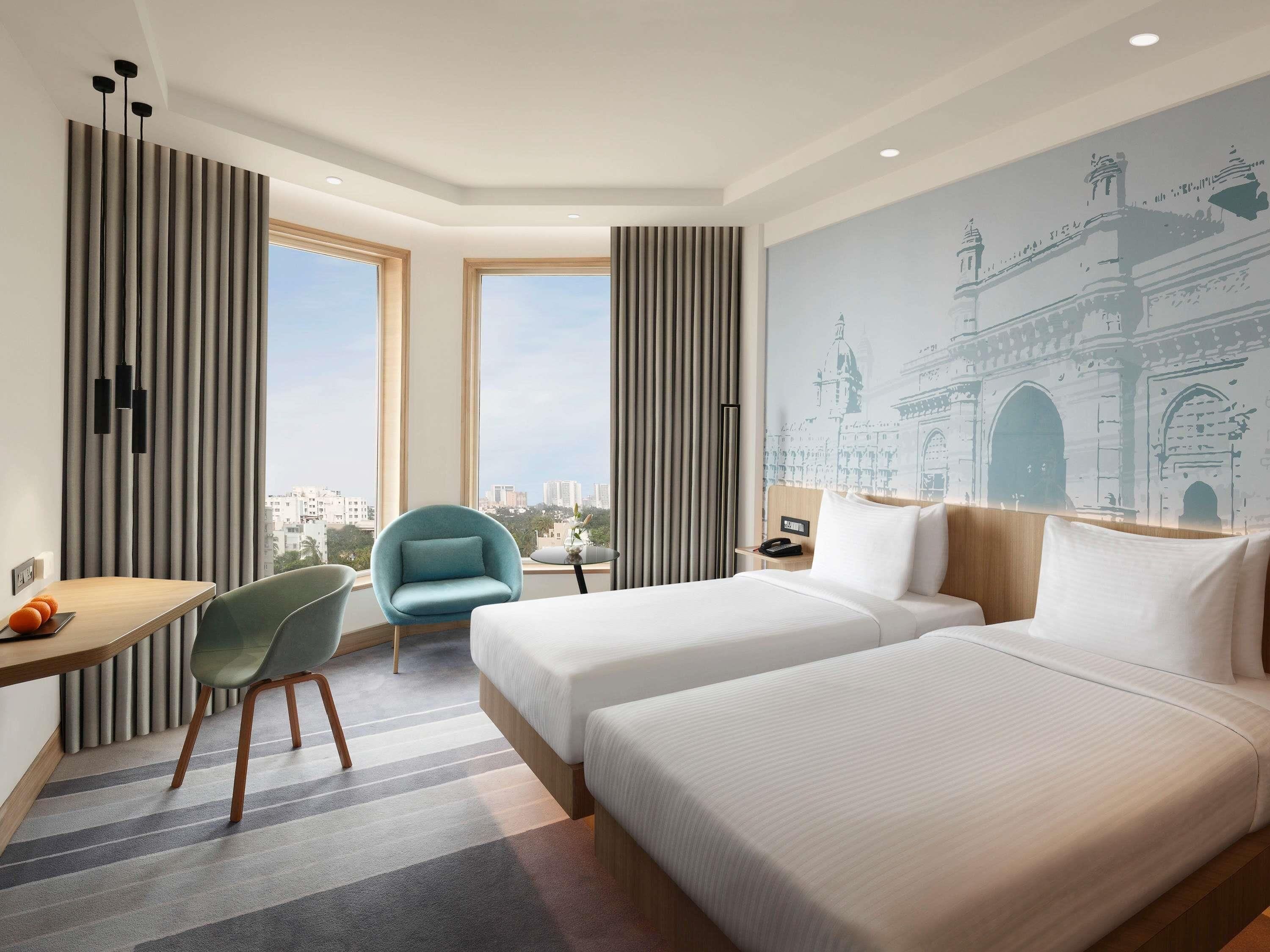 Premium bedding, minibar, in-room safe, iron/ironing board