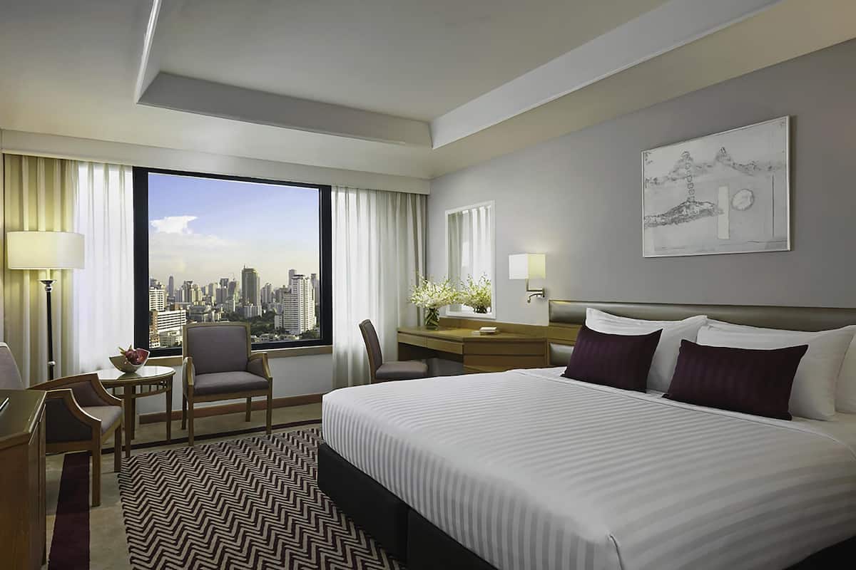 Superior Room, 1 Katil Raja (King) | Peralatan tempat tidur premium, peti besi dalam bilik, meja