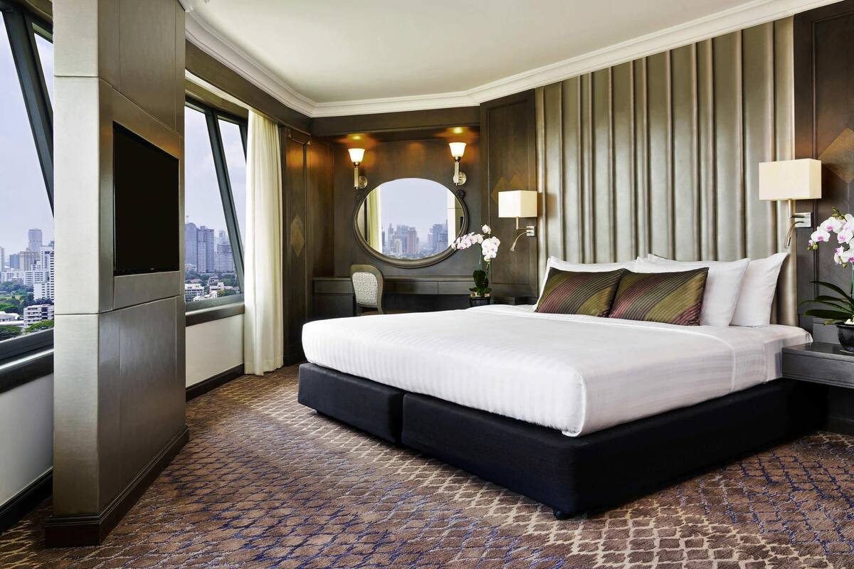 Grand Executive Suite, 1 King Bed Club Longue Access (Business Lounge access) | Literie de qualité, coffre-fort, bureau