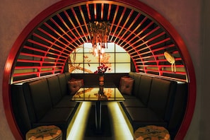2 restaurants, breakfast, lunch, dinner served; Japanese cuisine