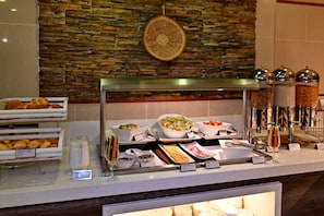 Daily English breakfast (USD 25 per person)