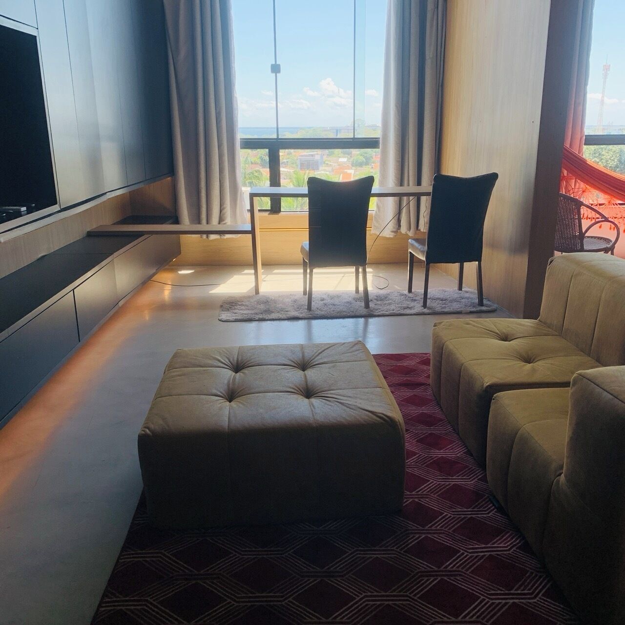 Design Double Room | Living area | 55-inch Smart TV with cable channels