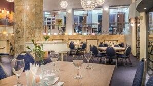 Dining - Karolina Park Hotel (Vilnius)