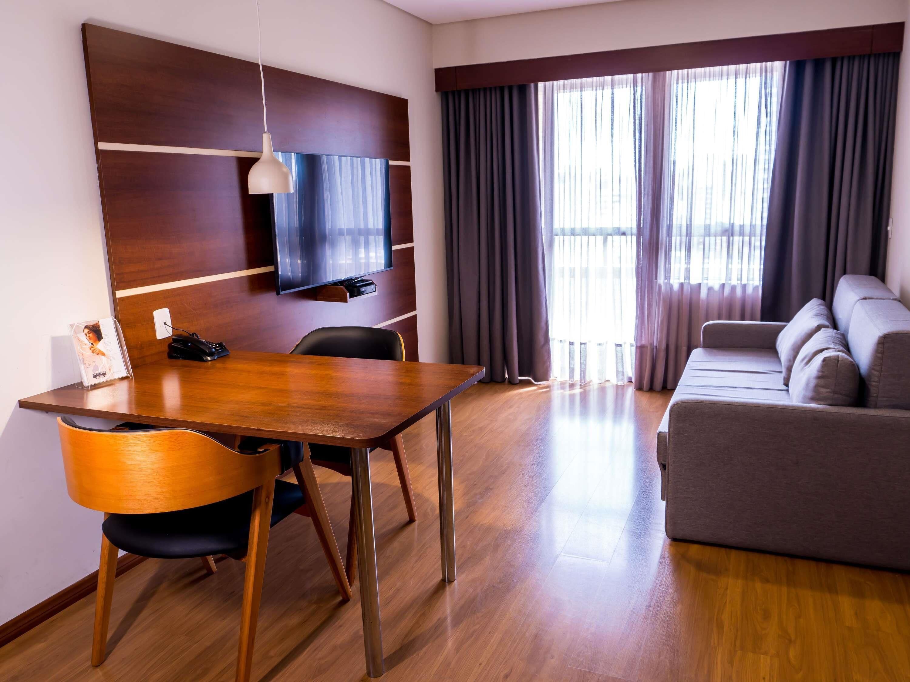 Chambre Supérieure, 1 lit double | Literie hypoallergénique, minibar, coffres-forts dans les chambres