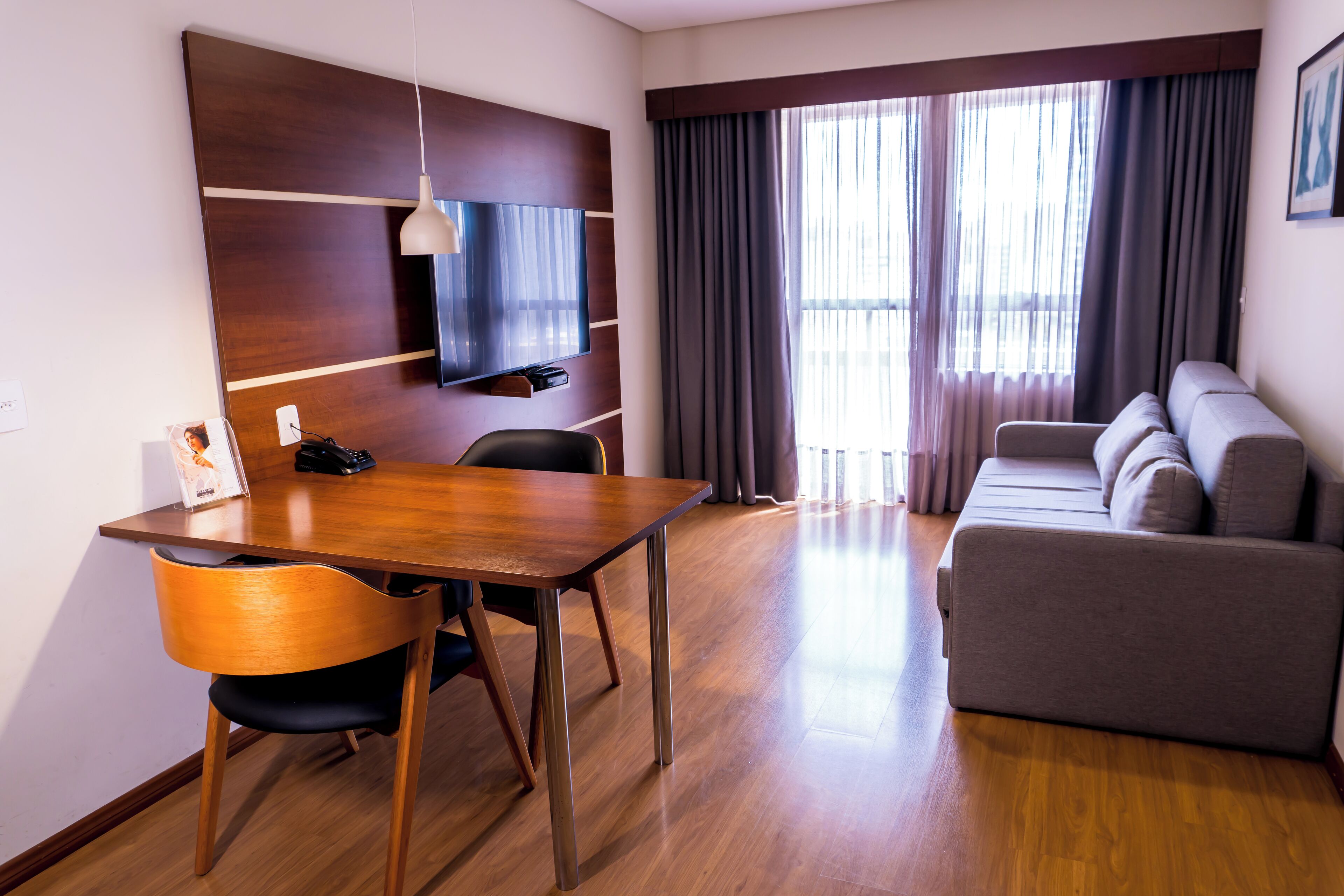 Hypo-allergenic bedding, minibar, in-room safe, desk