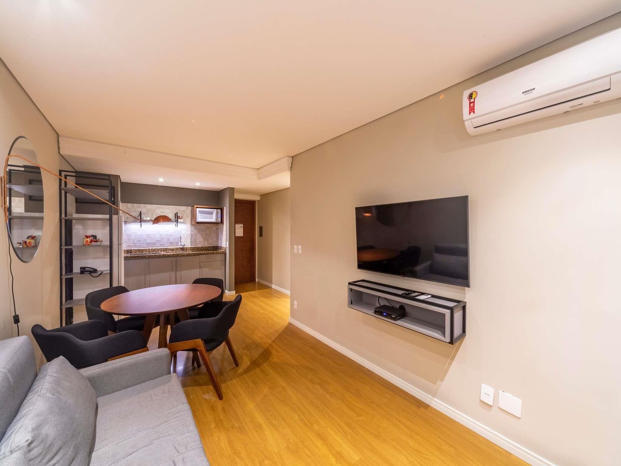 Family Room, Multiple Beds | Hypo-allergenic bedding, minibar, in-room safe, desk