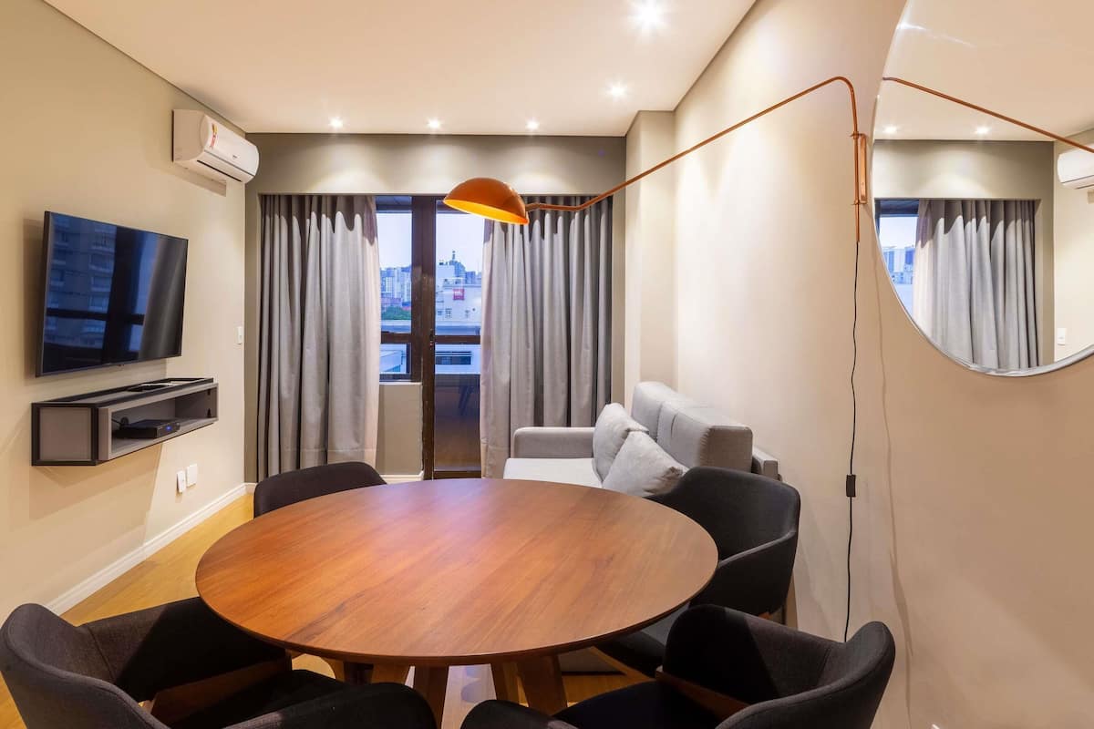 Family Room, Multiple Beds