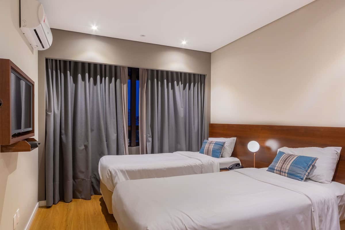 Superior Room, 2 Twin Beds | Hypo-allergenic bedding available, minibar, in-room safe, desk