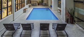 Mercure Curitiba Golden Hotel