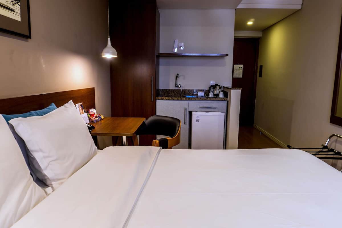 Chambre Standard, 1 lit double | Literie hypoallergénique, minibar, coffres-forts dans les chambres