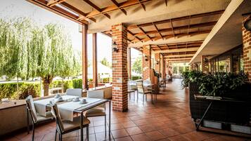 Terassi/patio