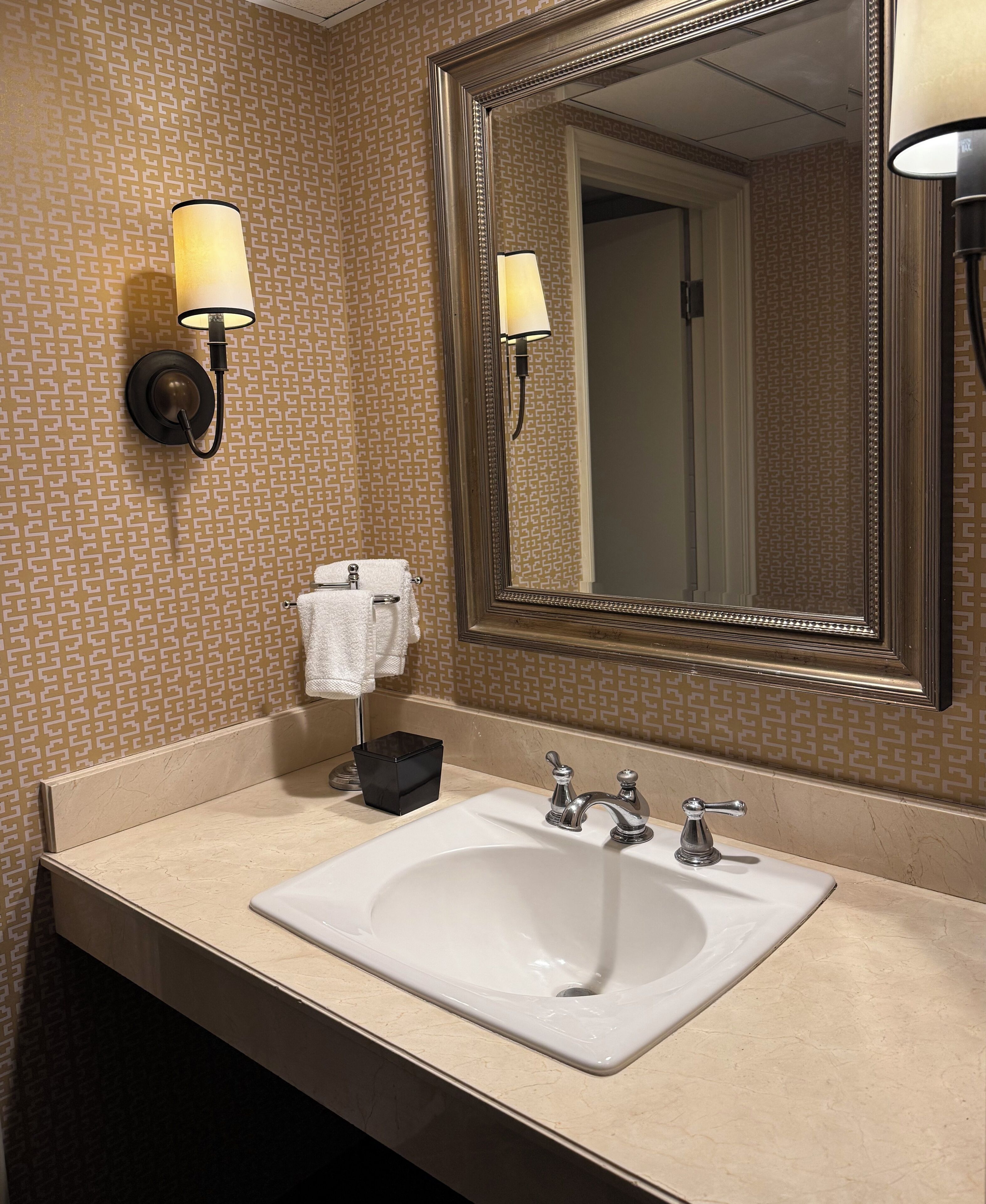 frette italian sheets, premium bedding, down duvets, pillow-top beds