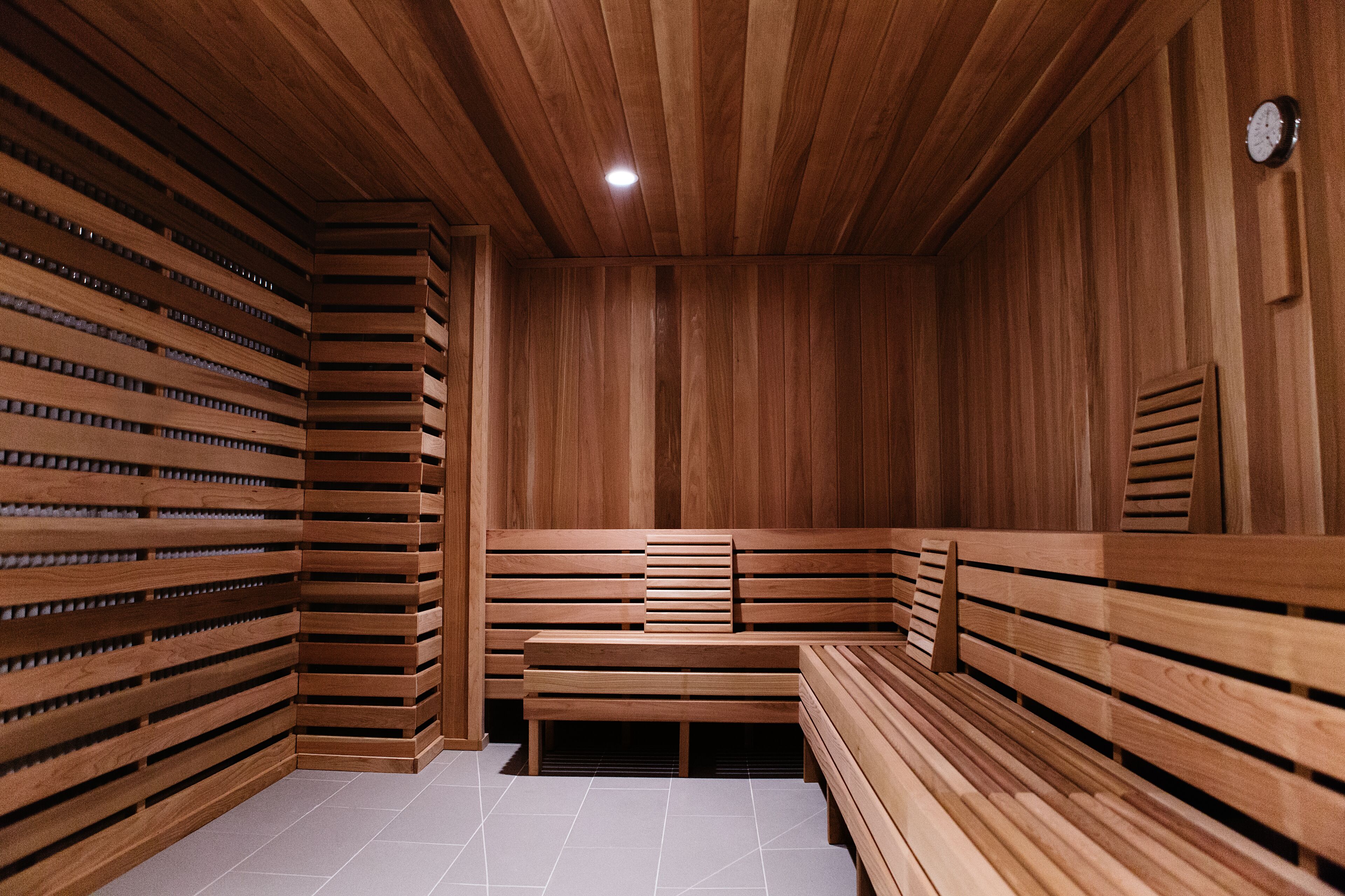 sauna, steam room, hot stone massages, swedish massages