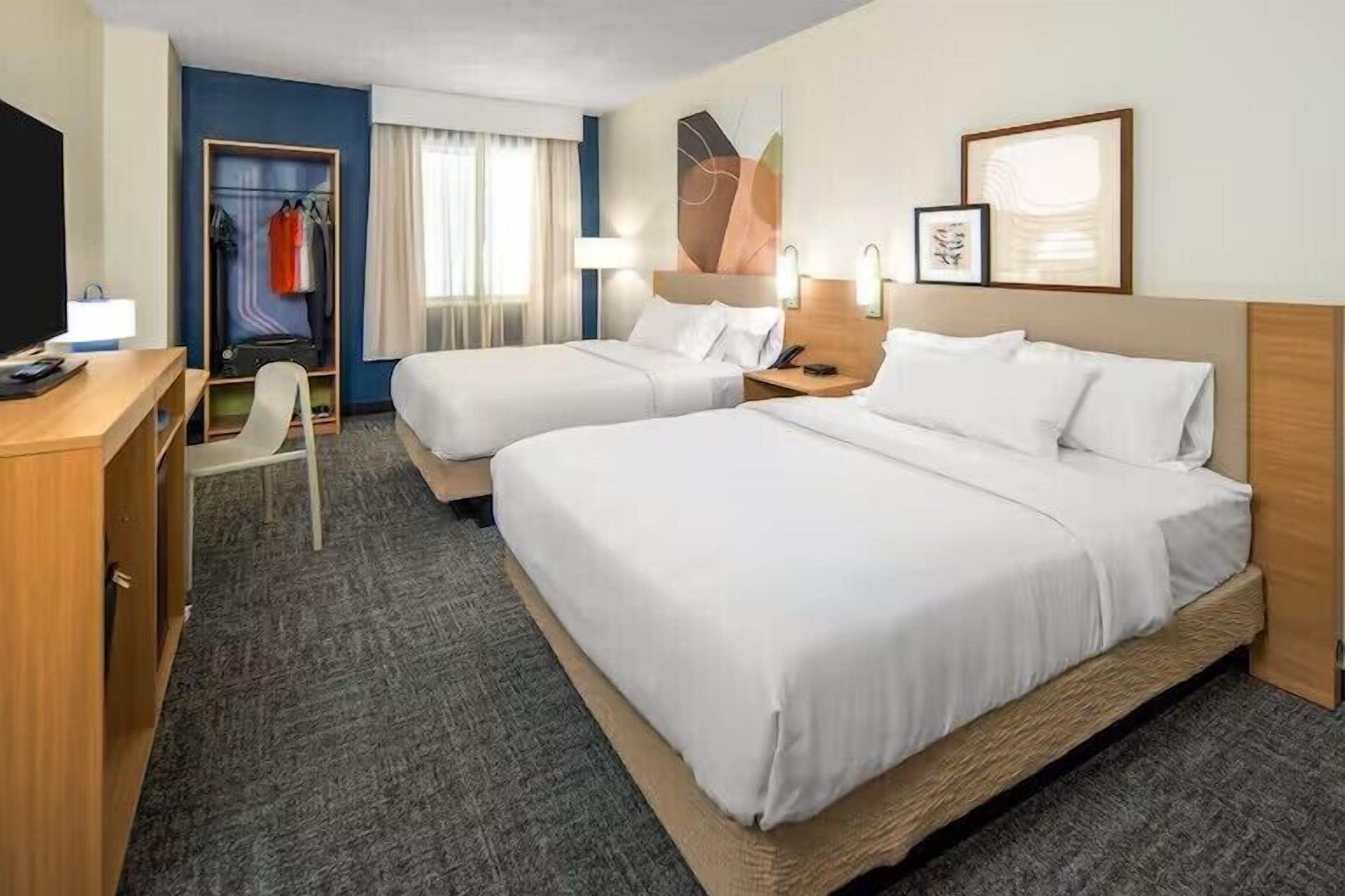 Room, 2 Queen Beds