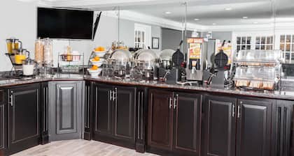 Baymont by Wyndham Glenview