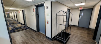 La Quinta Inn by Wyndham Chicago Willowbrook
