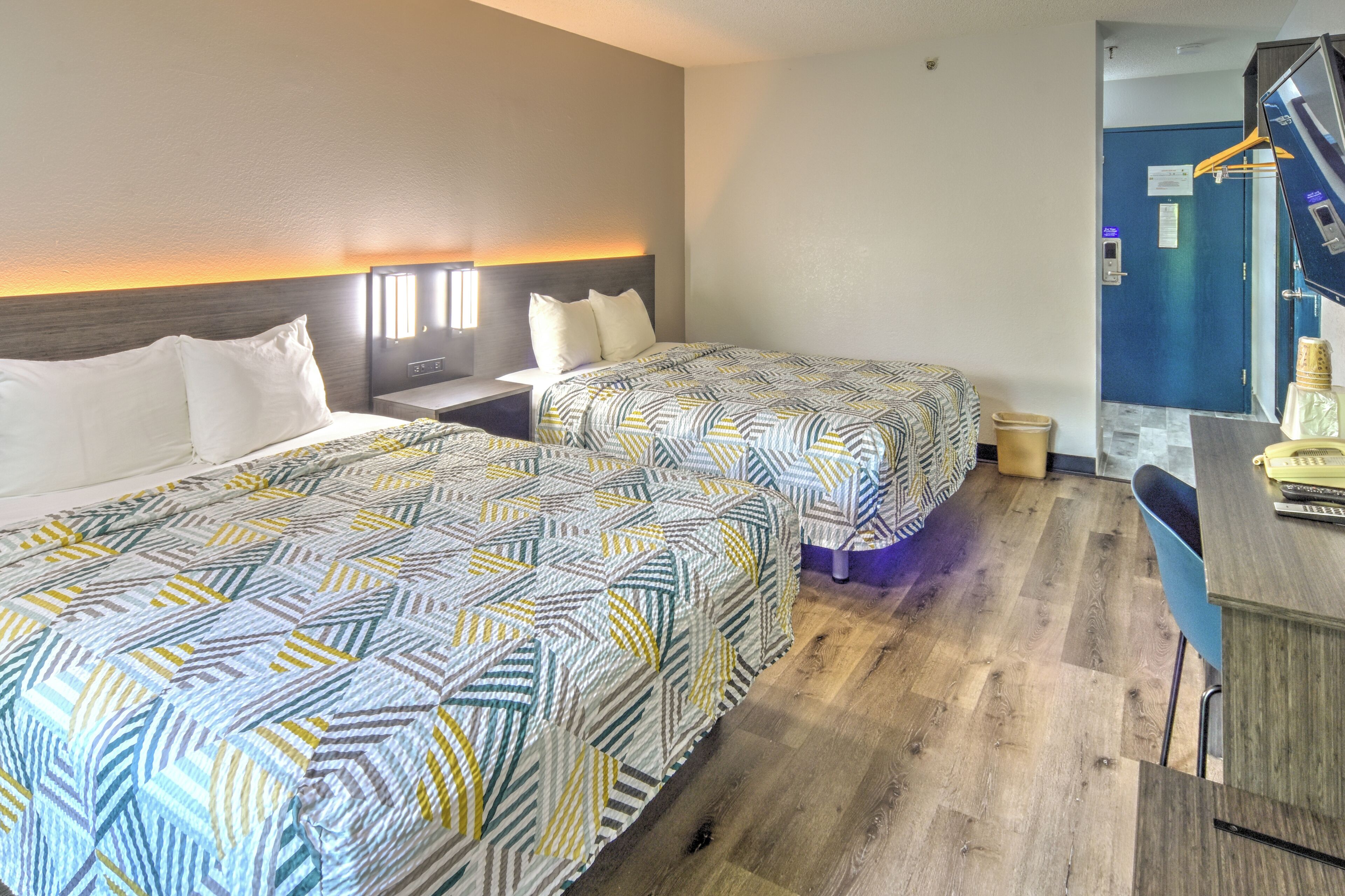 Photo - Motel 6 Libertyville, IL
