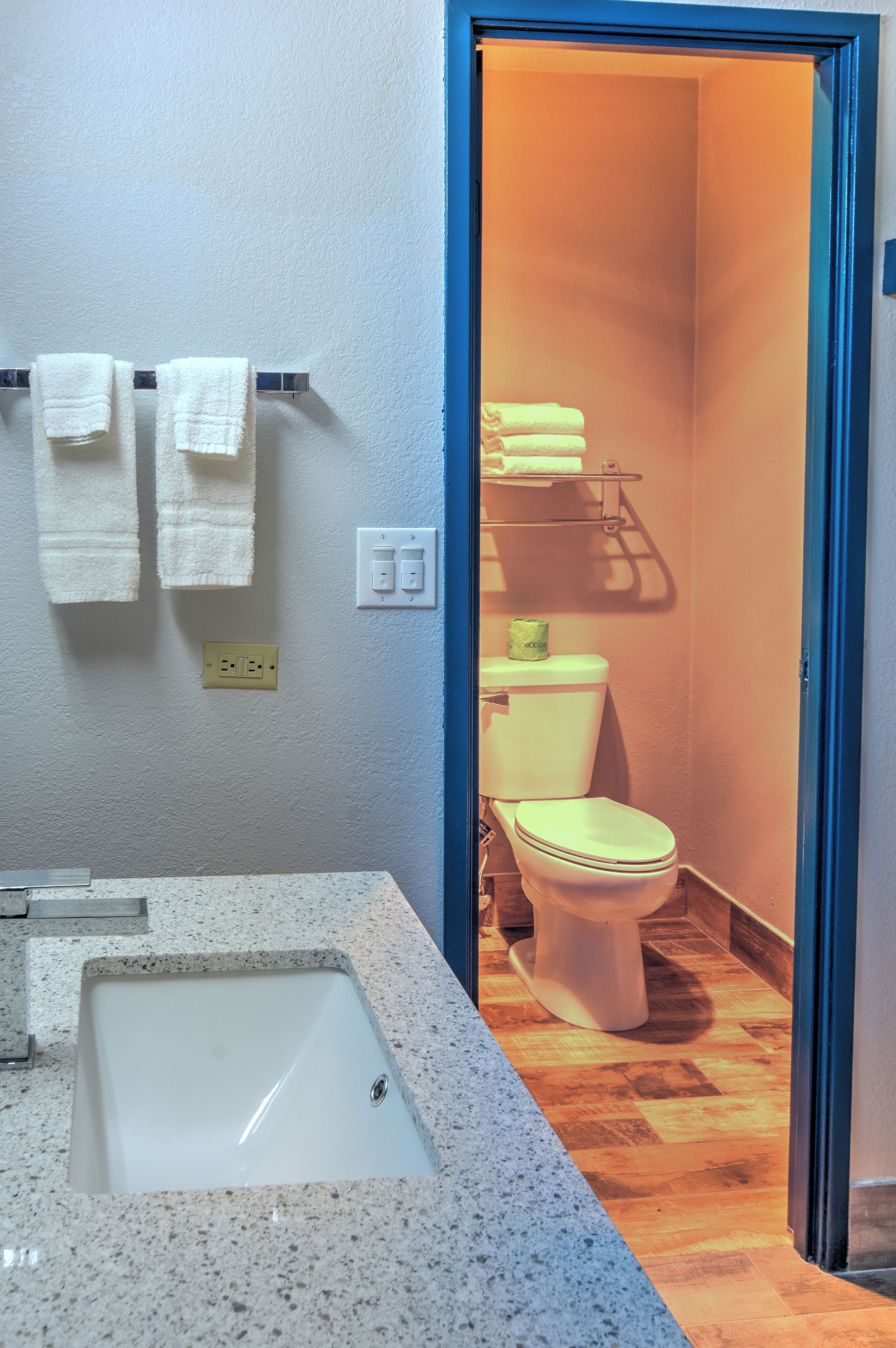 Photo - Motel 6 Libertyville, IL