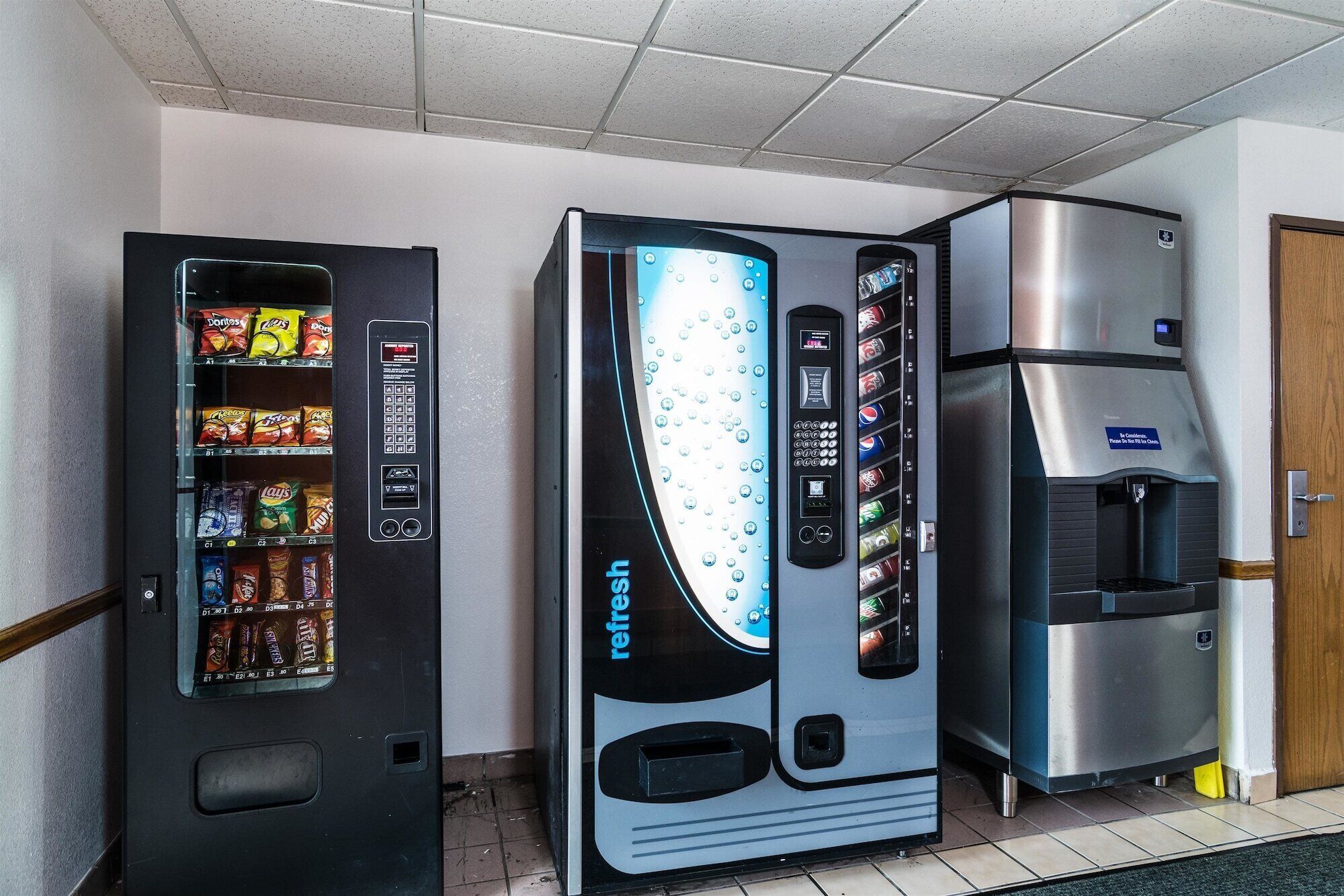 Photo - Motel 6-Libertyville, IL