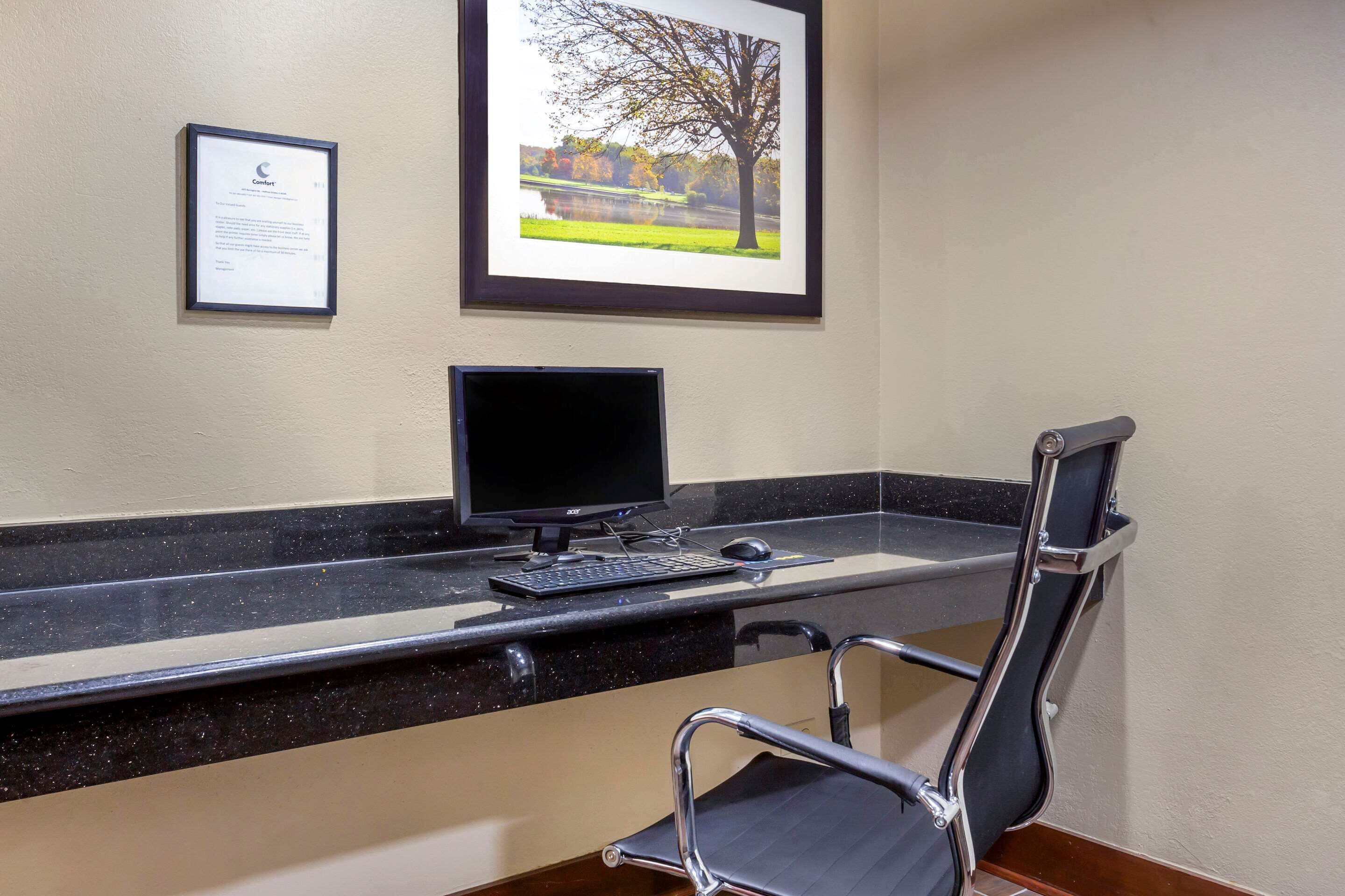 Photo - Comfort Inn Hoffman Estates - Schaumburg