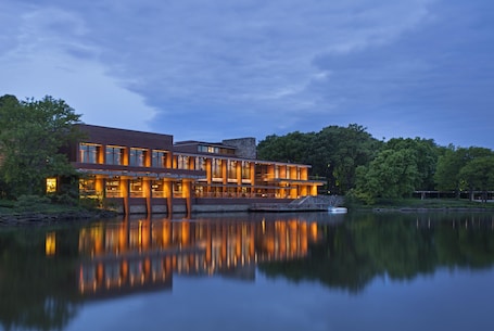 Exterior. Hyatt Lodge Oak Brook Chicago