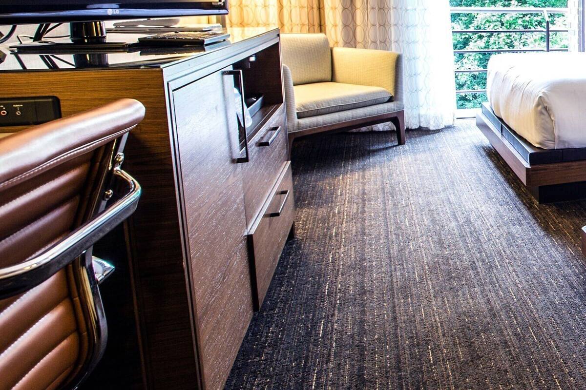 Premium bedding, down comforters, pillowtop beds, in-room safe