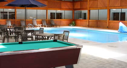 Barker's Island Inn Resort