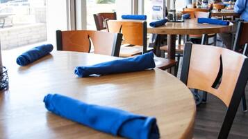 Tempat makan