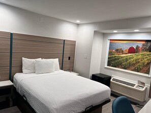 Premium bedding, pillowtop beds, desk, iron/ironing board