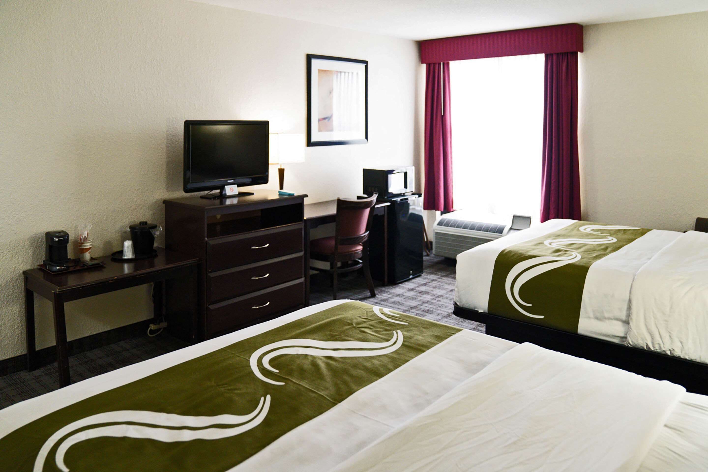 Iron/ironing board, free WiFi, bed sheets, alarm clocks