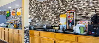Quality Inn & Suites Greensburg I-74
