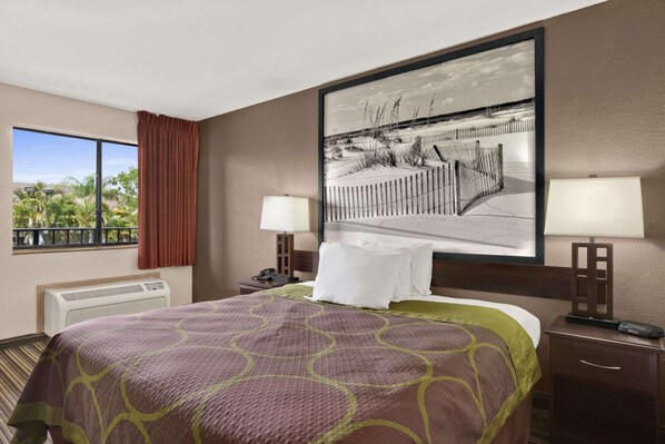 Desk, cribs/infant beds, rollaway beds, free WiFi