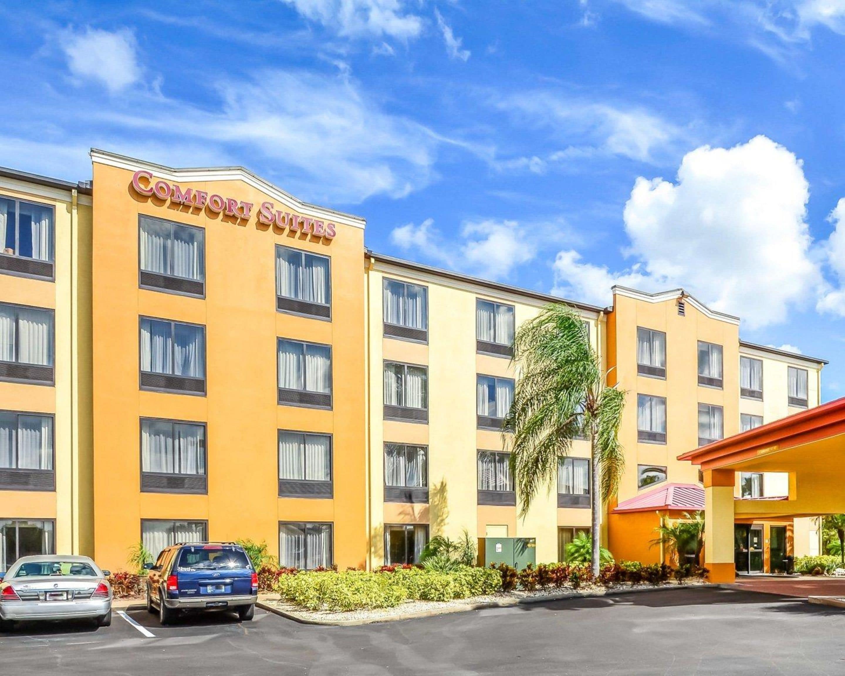 Photo - Comfort Suites Tampa - Brandon