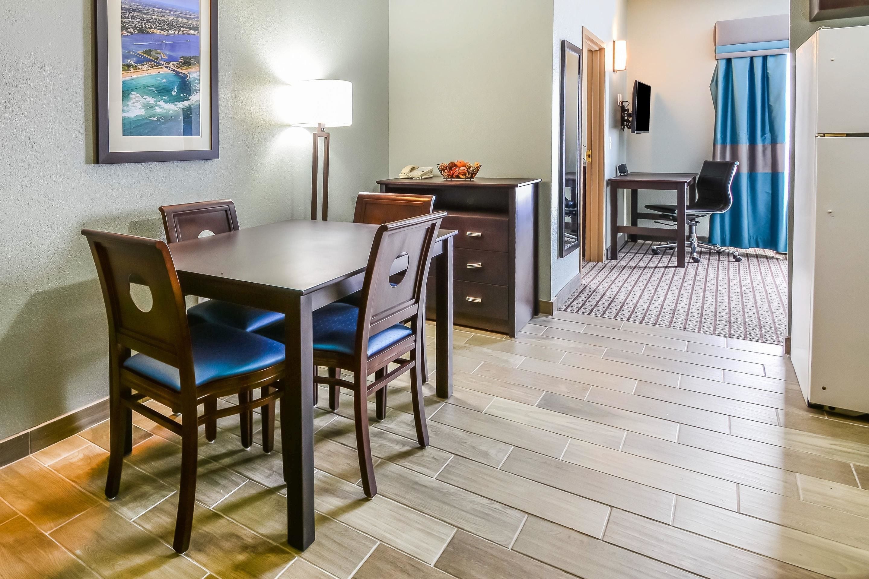 down duvets, desk, iron/ironing board, free wifi