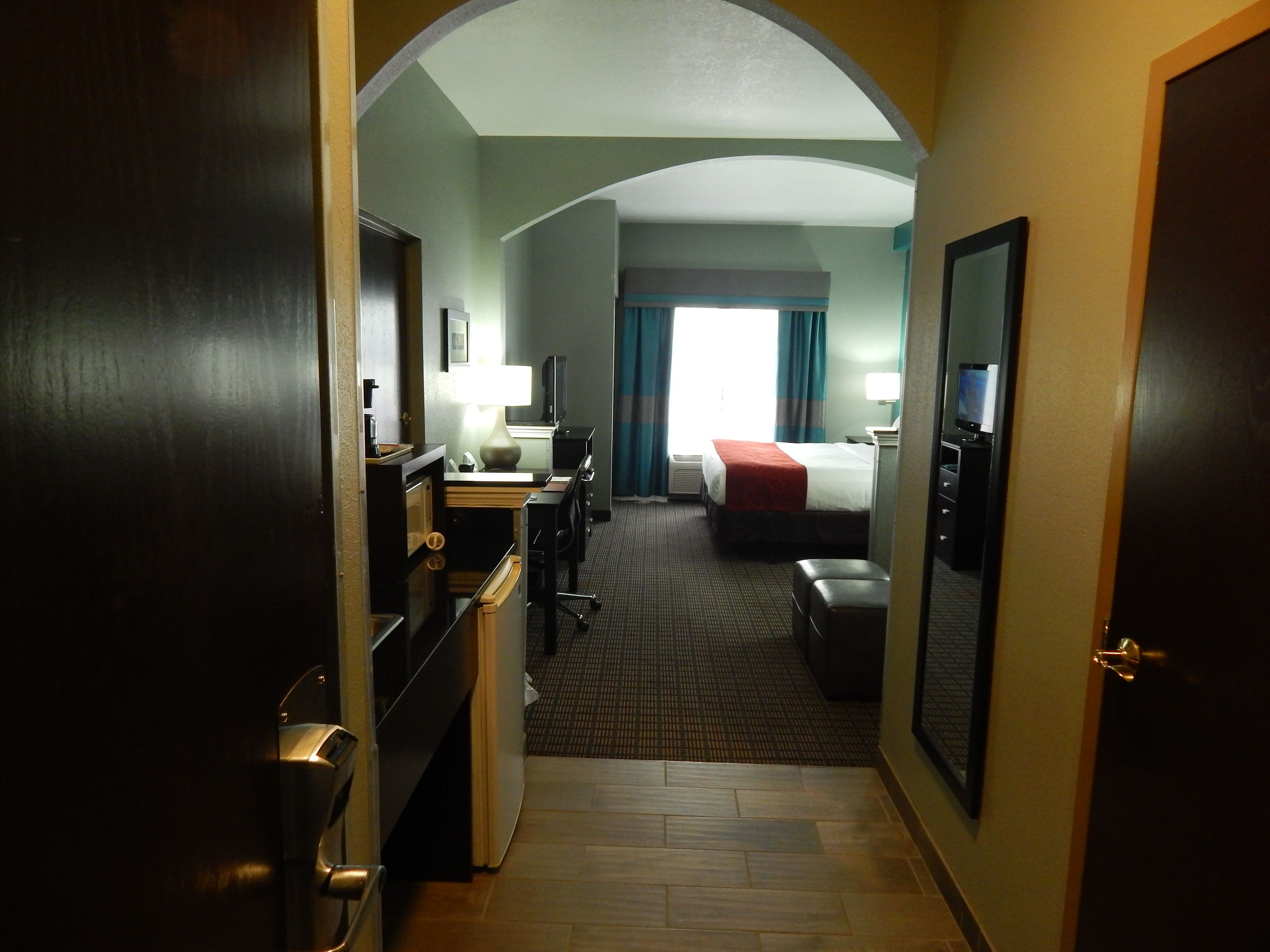 Photo - Comfort Suites Tampa - Brandon