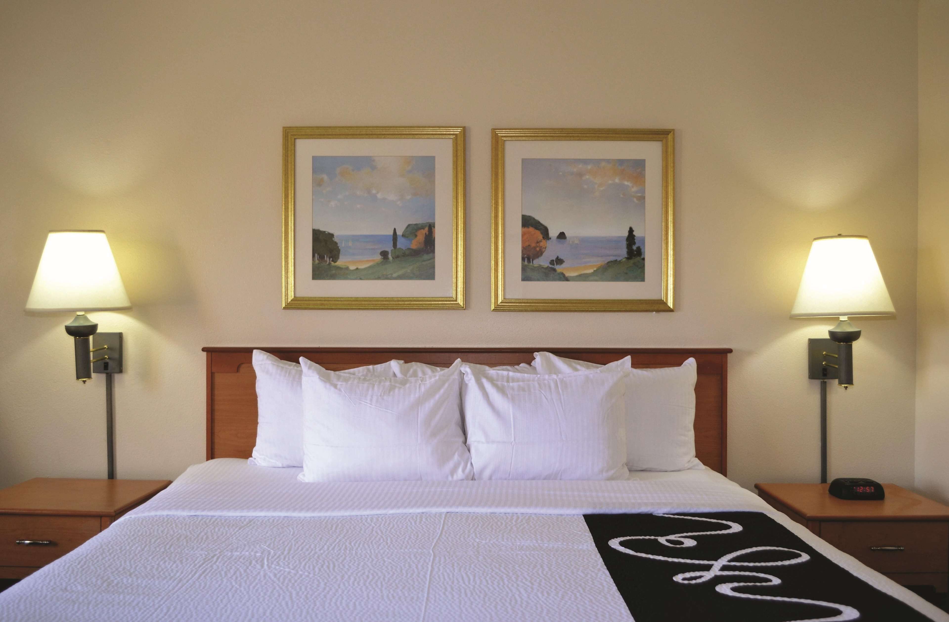 Photo - La Quinta by Wyndham Tampa Fairgrounds - Casino